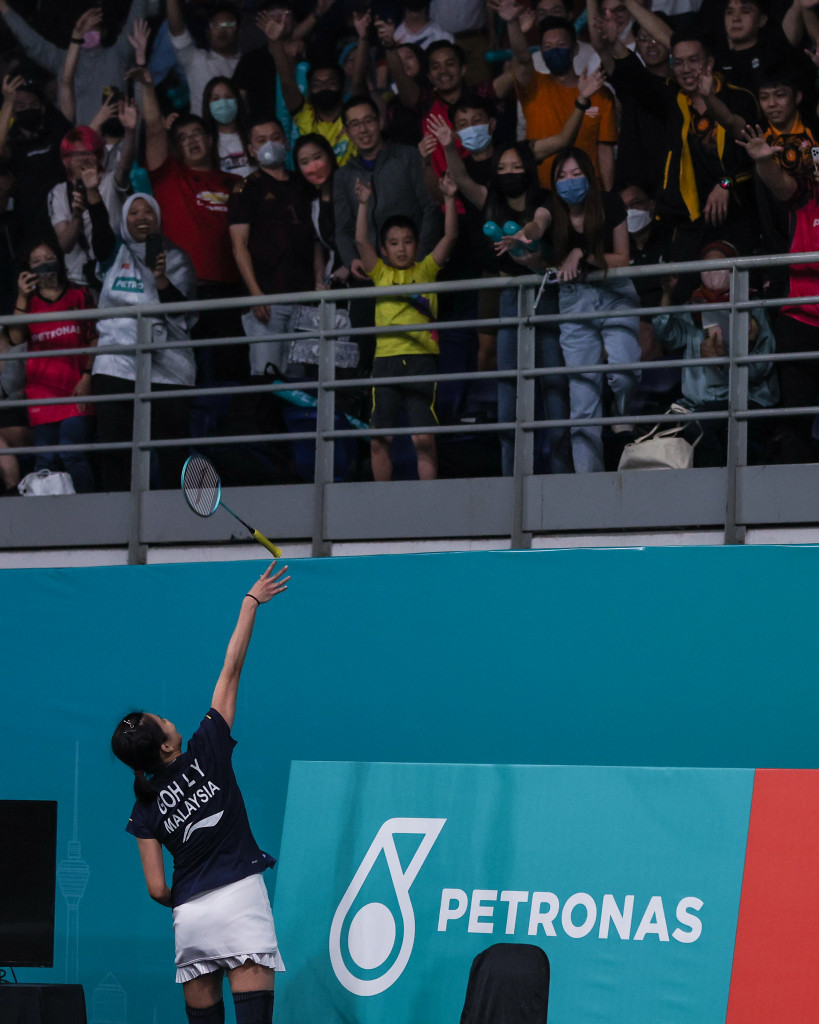 Goh Liu Ying Bids Farewell to Professional Badminton with Emotional Final Match at PETRONAS Malaysia Open 2023